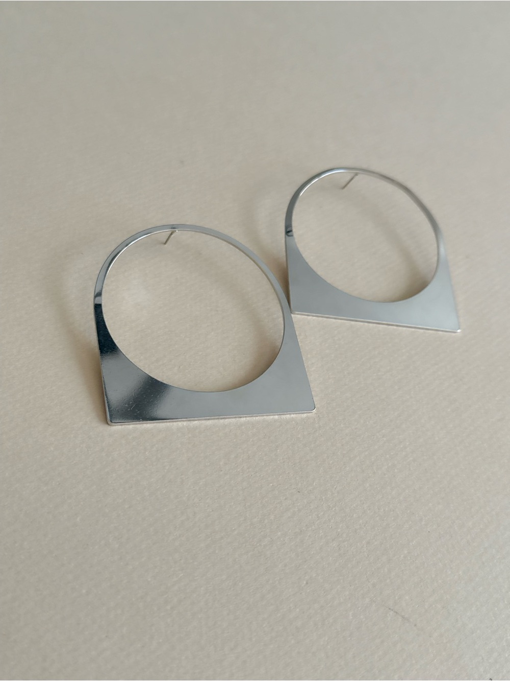 Geometric Hoop Earrings N2146 - Picture 3 of 3